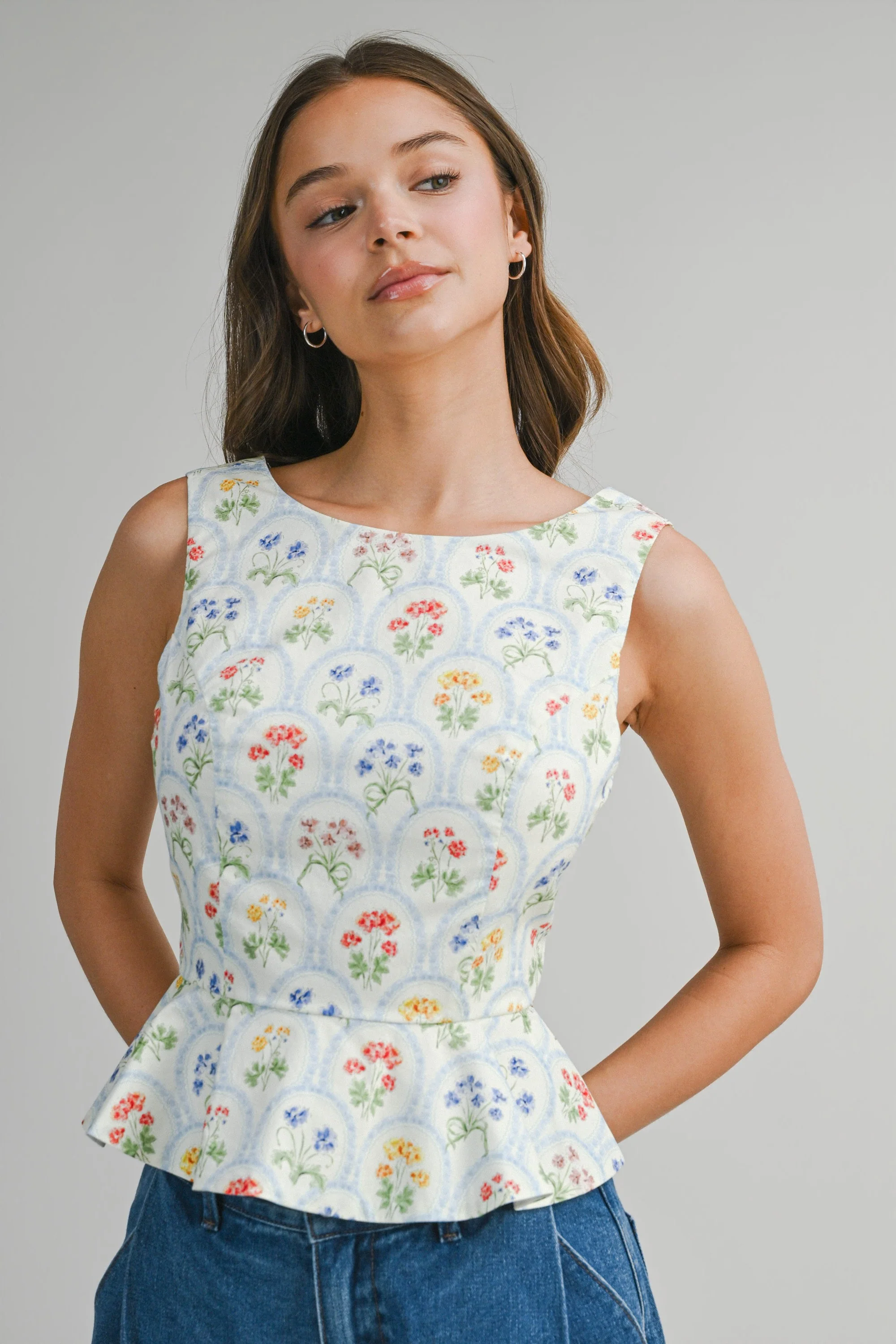 Sleeveless Tops